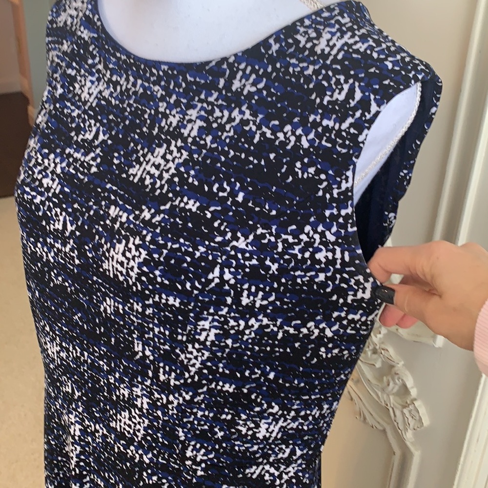 Kasper Dress 👗 - Picture 3 of 5